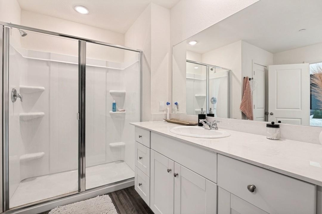 237 Berthe Court - Photo 5