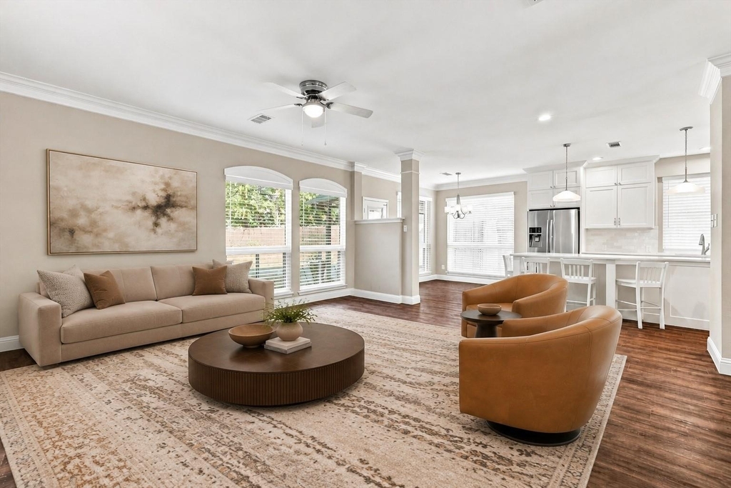 8809 Hedge Row Court - Photo 19