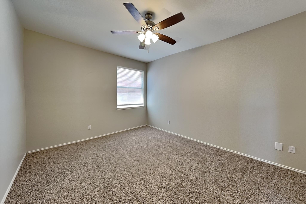 9104 Belvedere Drive - Photo 11