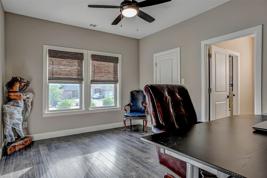 3818 Sumner Court - Photo 9