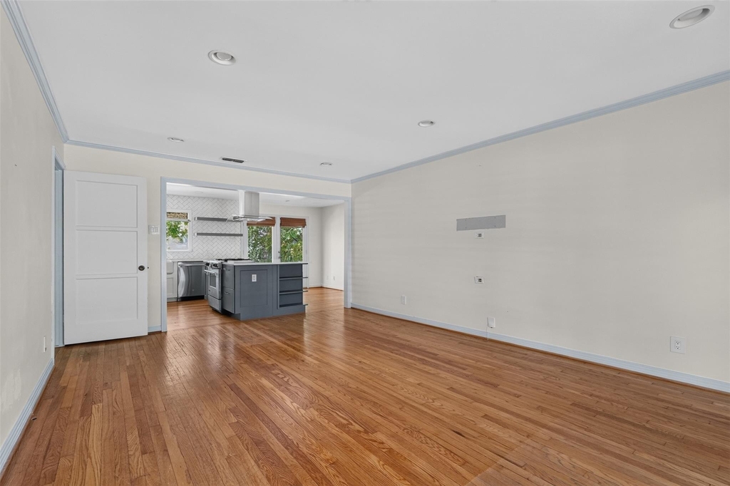 8515 Midway Road - Photo 1