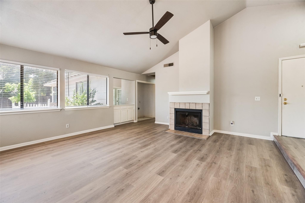 3305 Fairview Drive - Photo 5