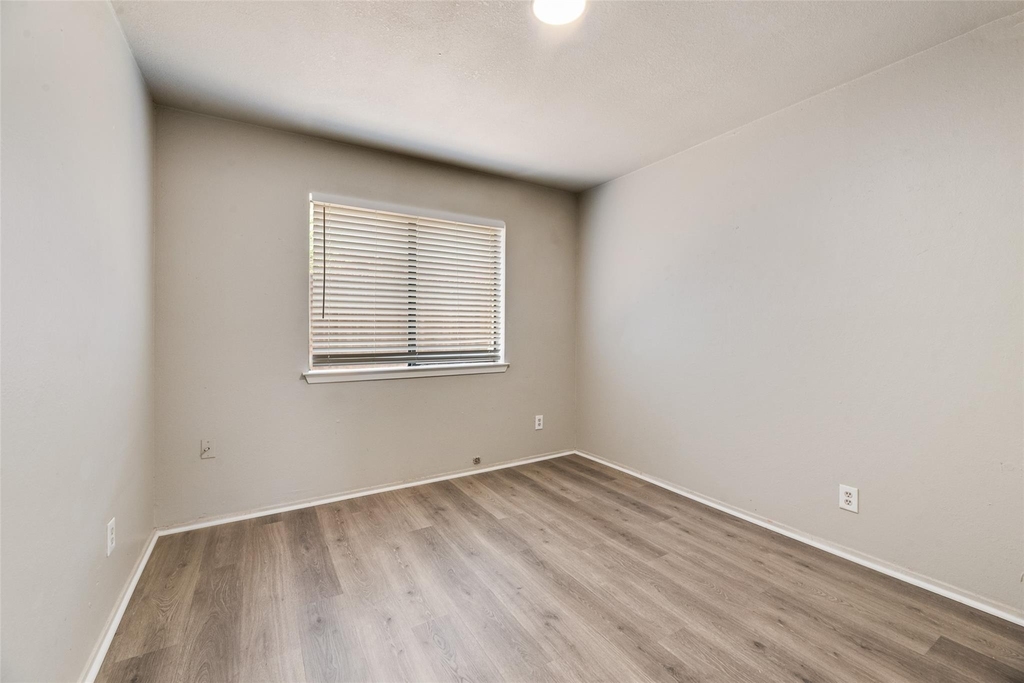 3305 Fairview Drive - Photo 14