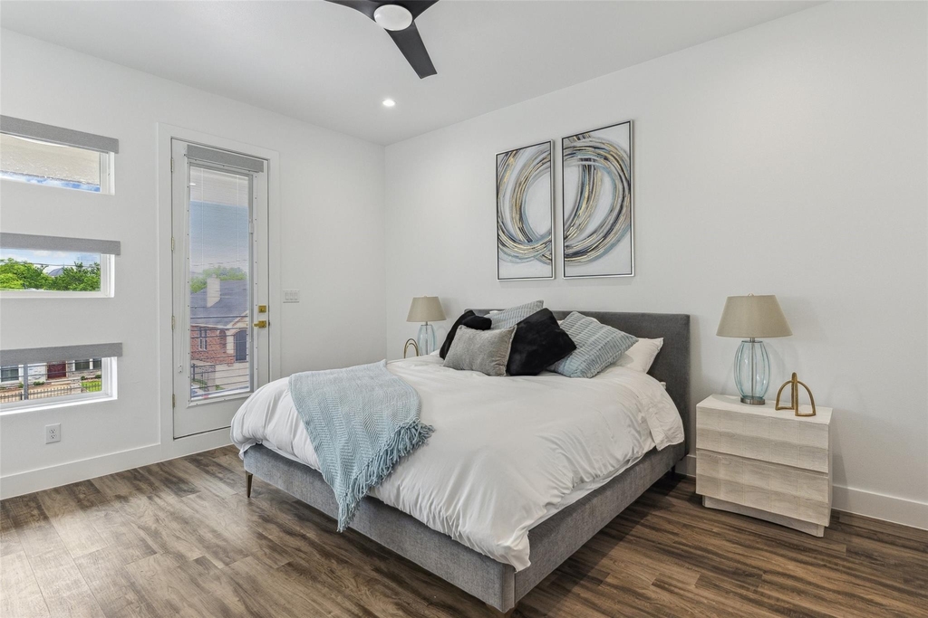 2429 Vagas Street - Photo 23