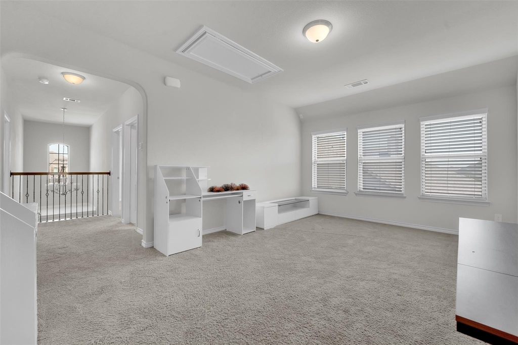 810 Acadia Court - Photo 22