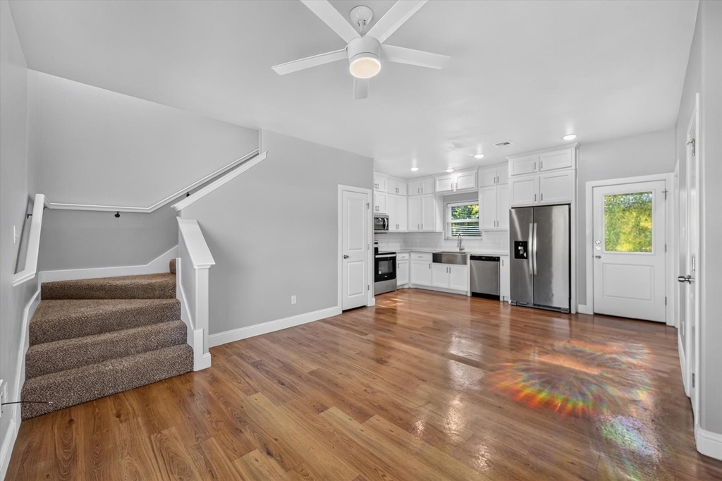 990 W 6th Avenue - Photo 8