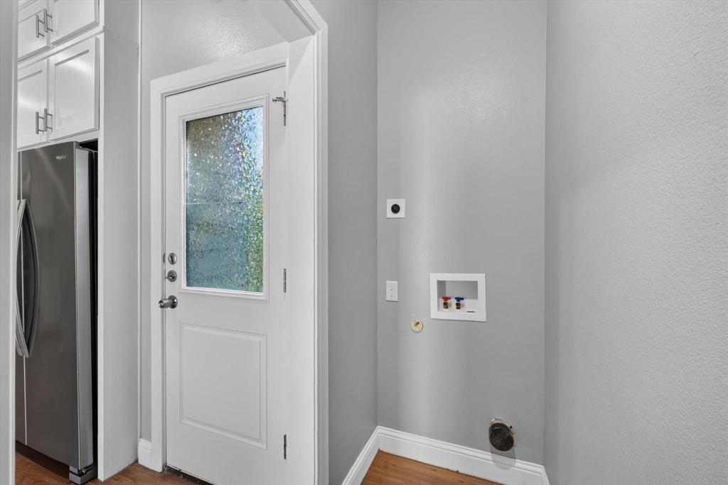 990 W 6th Avenue - Photo 24