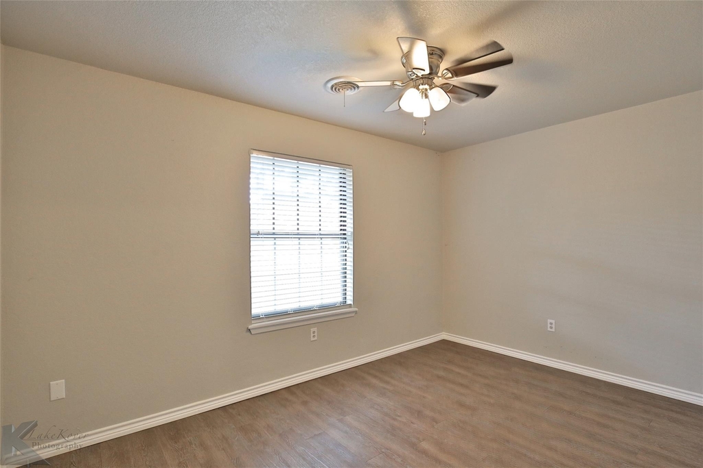 1709 Pemelton Drive - Photo 15