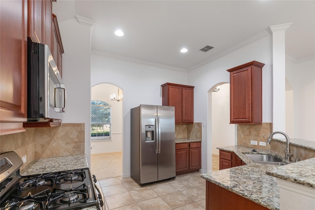 3464 Twin Pines Drive - Photo 3