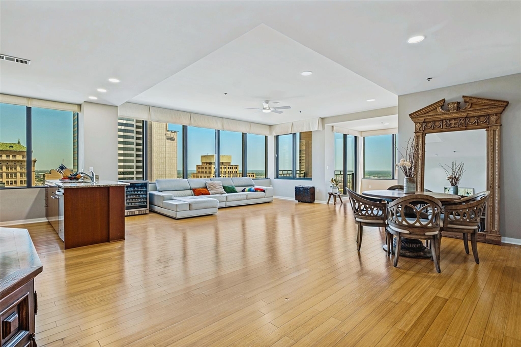 1200 Main Street - Photo 1
