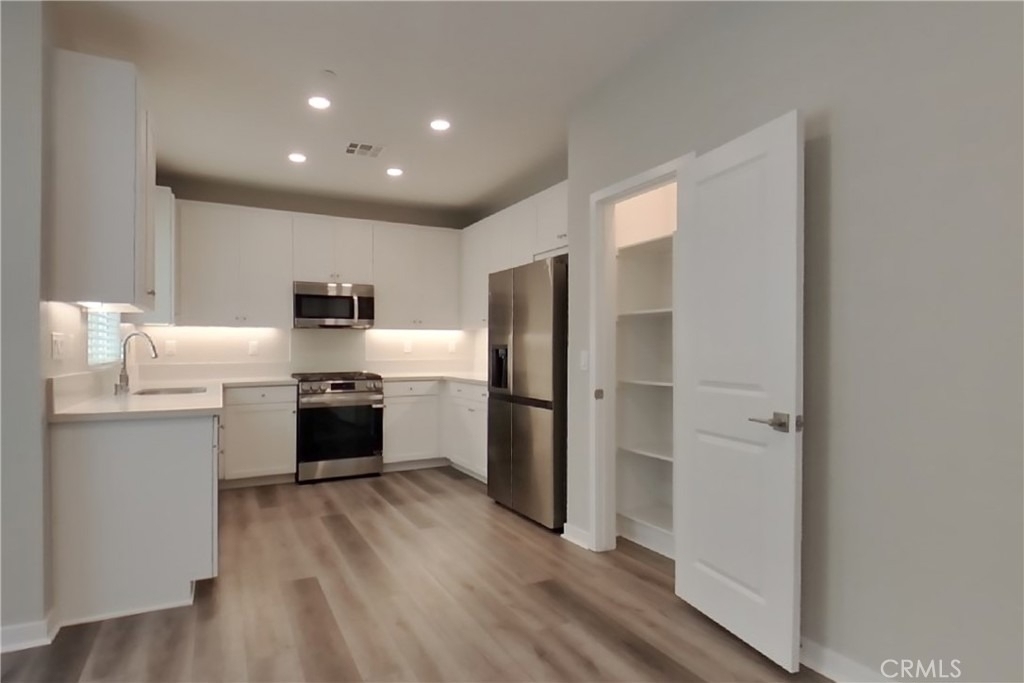 31516 Hans Drive - Photo 2