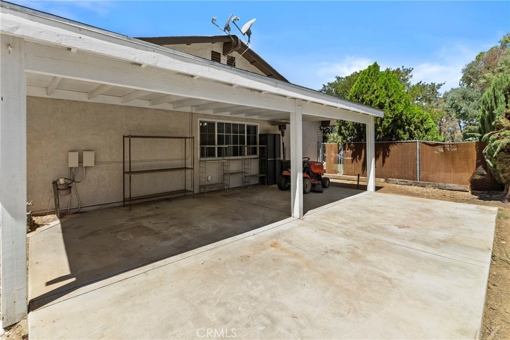 8557 Saddle Creek Drive - Photo 21