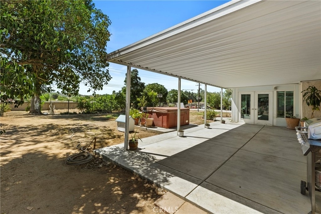8557 Saddle Creek Drive - Photo 22