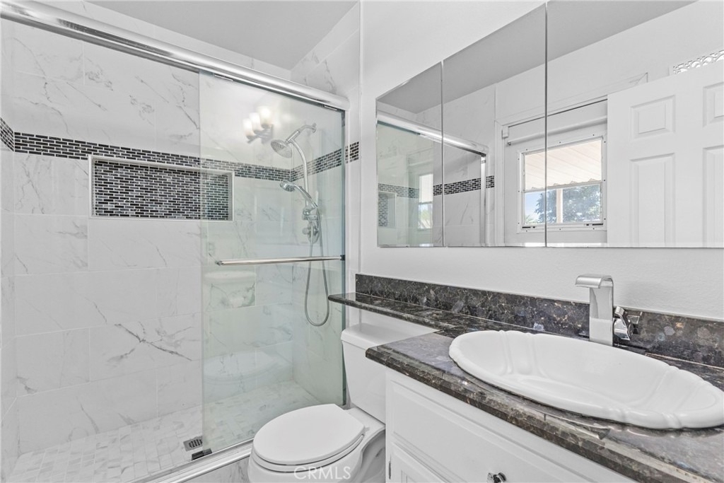 8557 Saddle Creek Drive - Photo 19