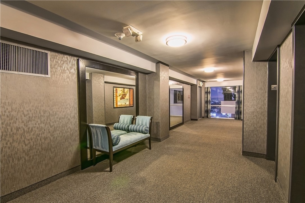 1155 N La Cienega Boulevard - Photo 6