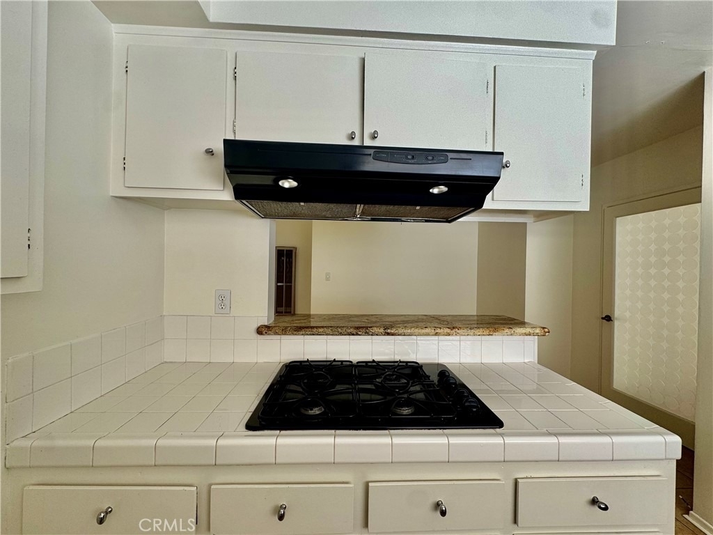1331 Berkeley Street - Photo 14