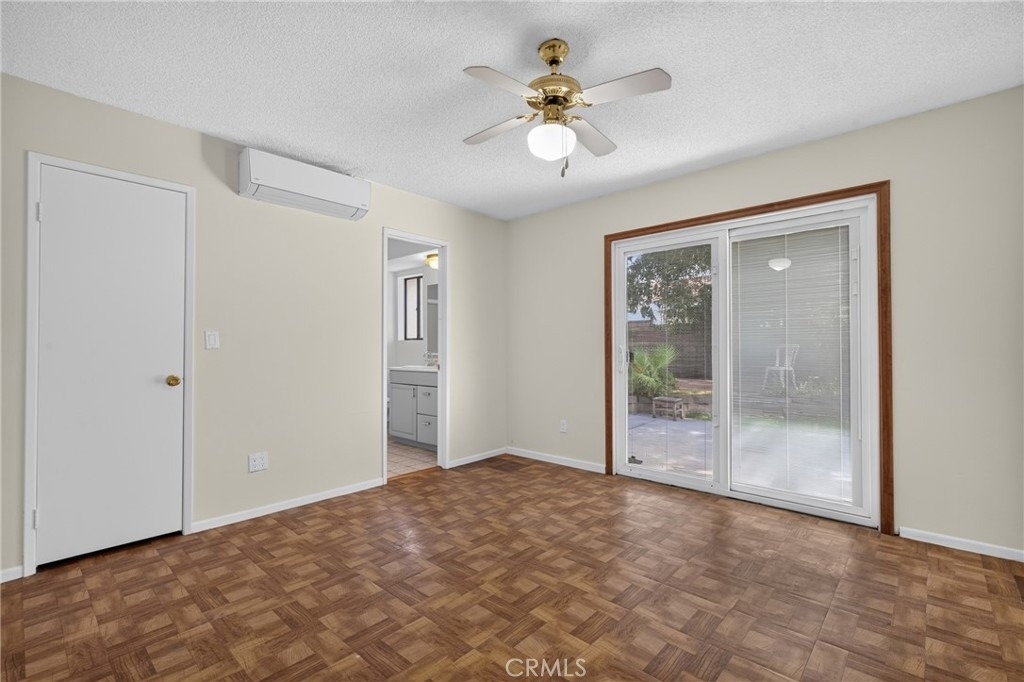 12446 Herrick - Photo 12