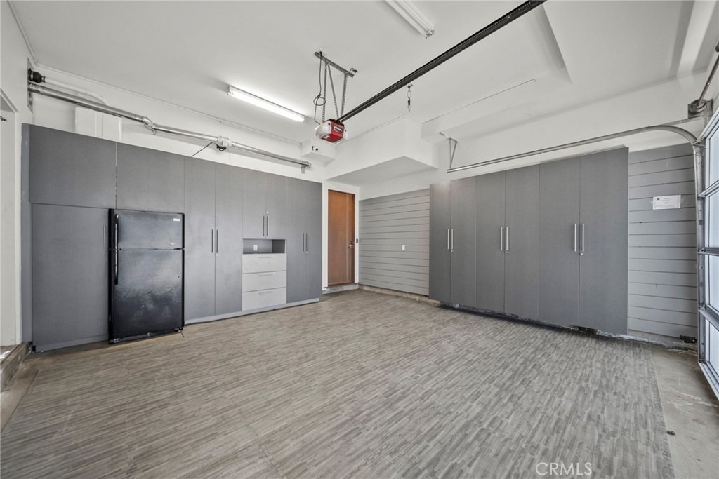 633 N Laurel Avenue - Photo 73