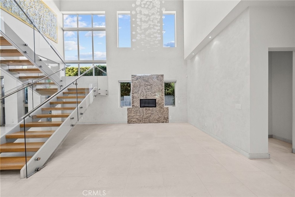 633 N Laurel Avenue - Photo 14