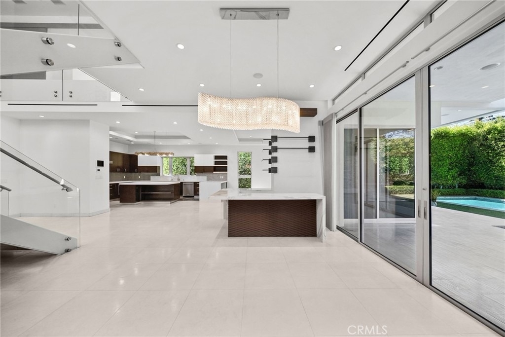 633 N Laurel Avenue - Photo 20
