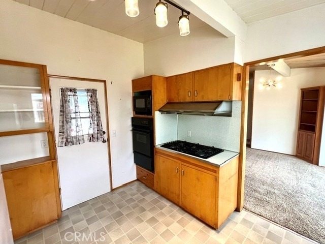425 Wellington - Photo 12