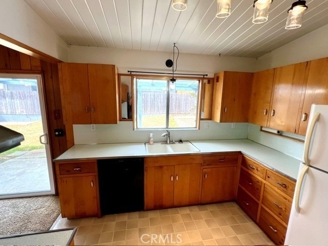 425 Wellington - Photo 11