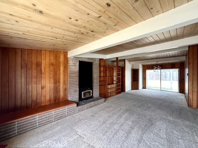 425 Wellington - Photo 1