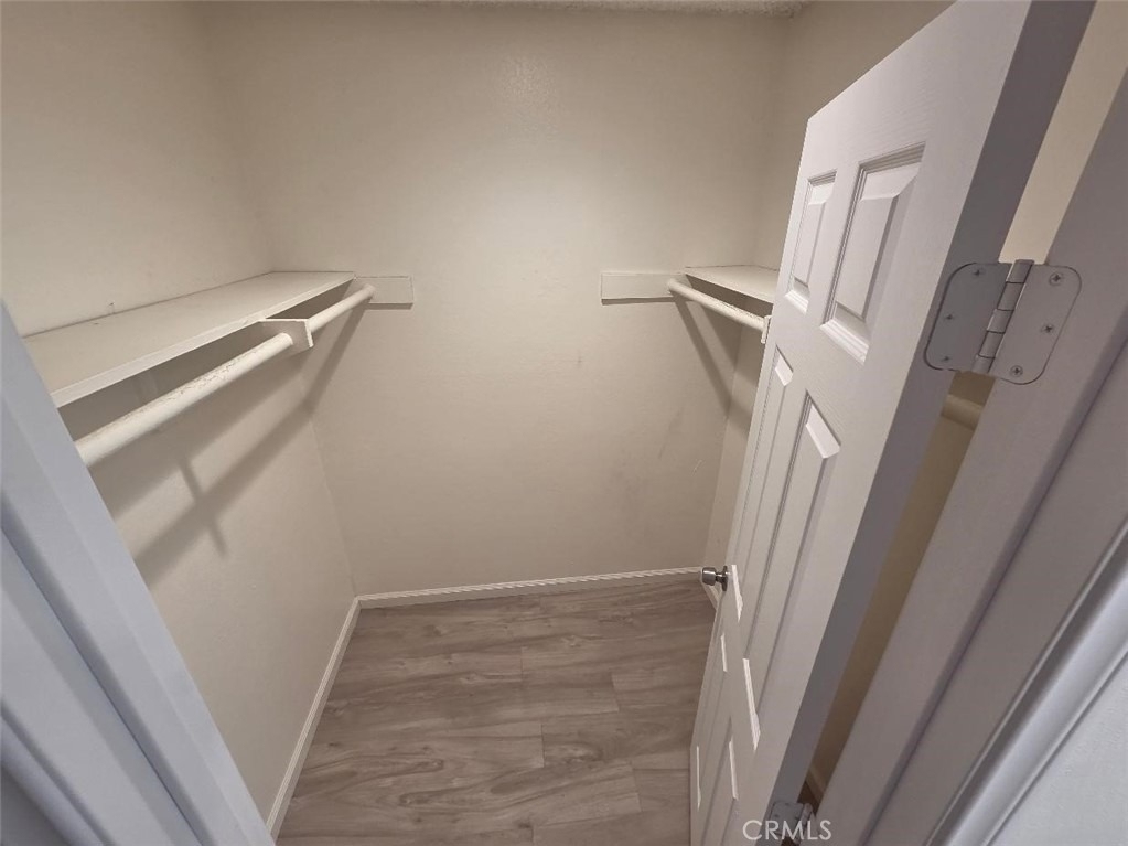 1040 W Macarthur Boulevard - Photo 22