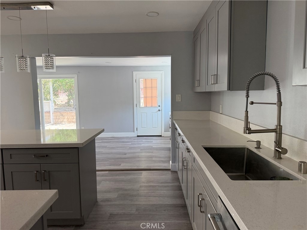 6603 Mitad Court - Photo 6