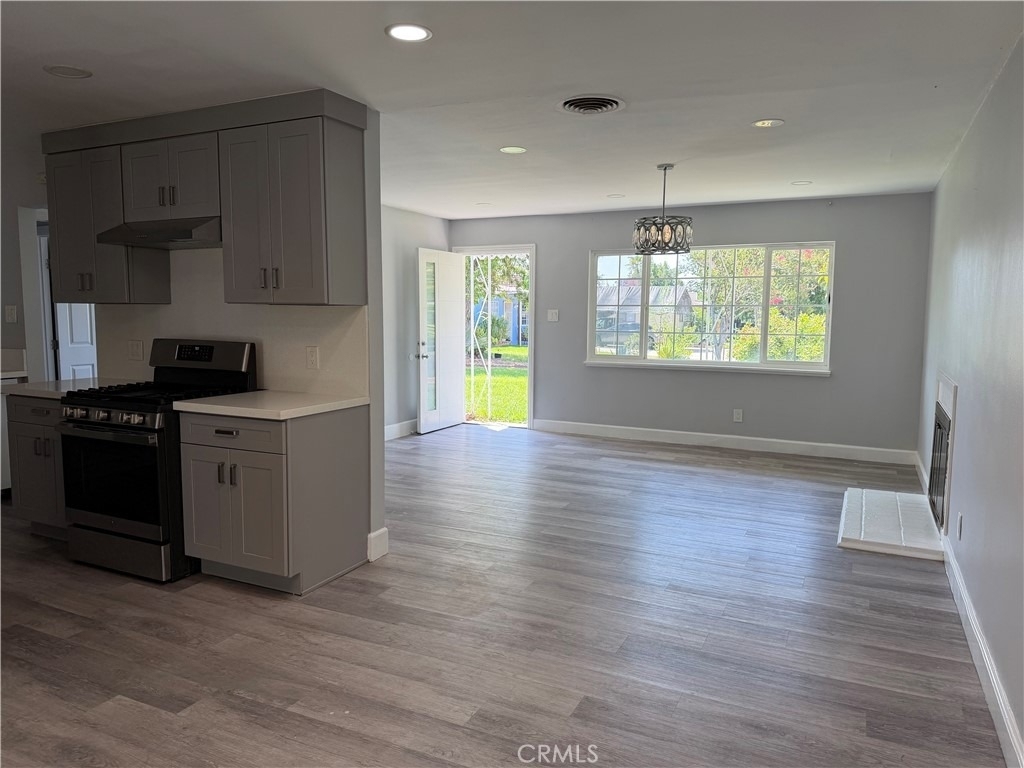 6603 Mitad Court - Photo 5