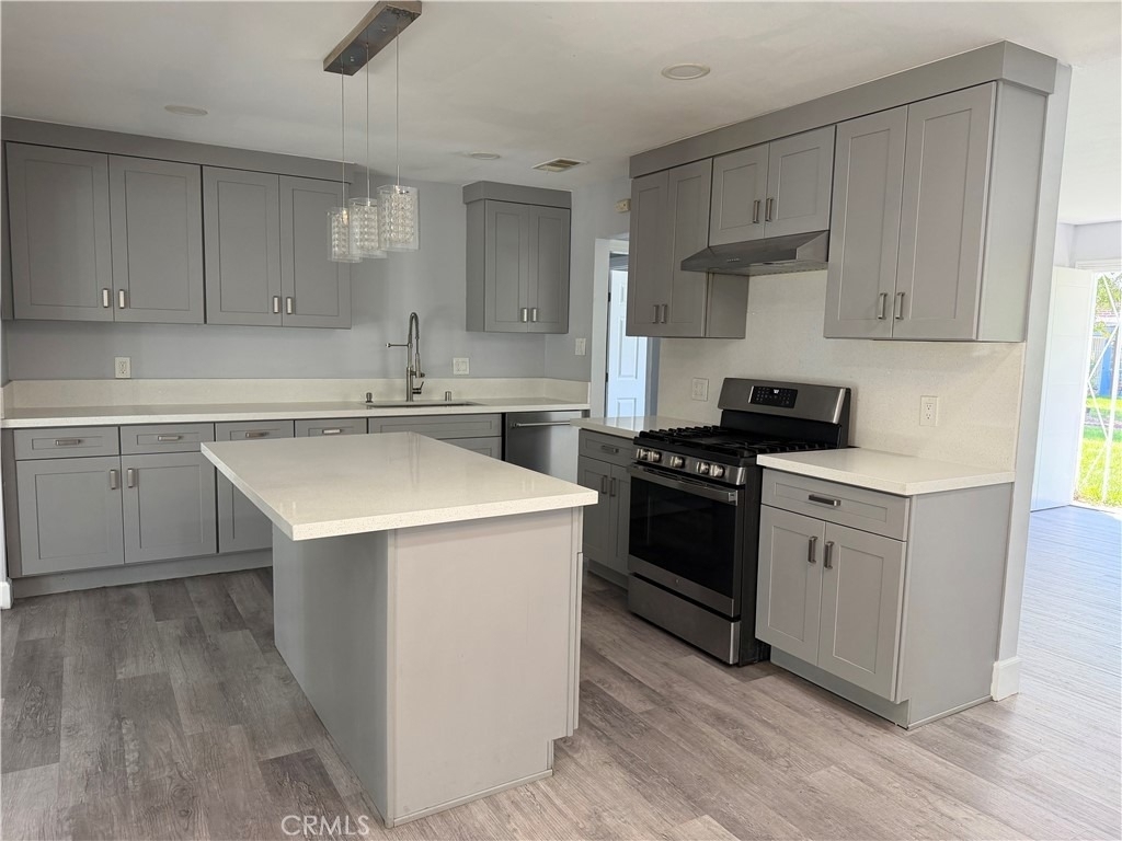 6603 Mitad Court - Photo 4