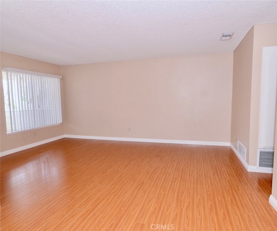 2470 Coventry Circle - Photo 6