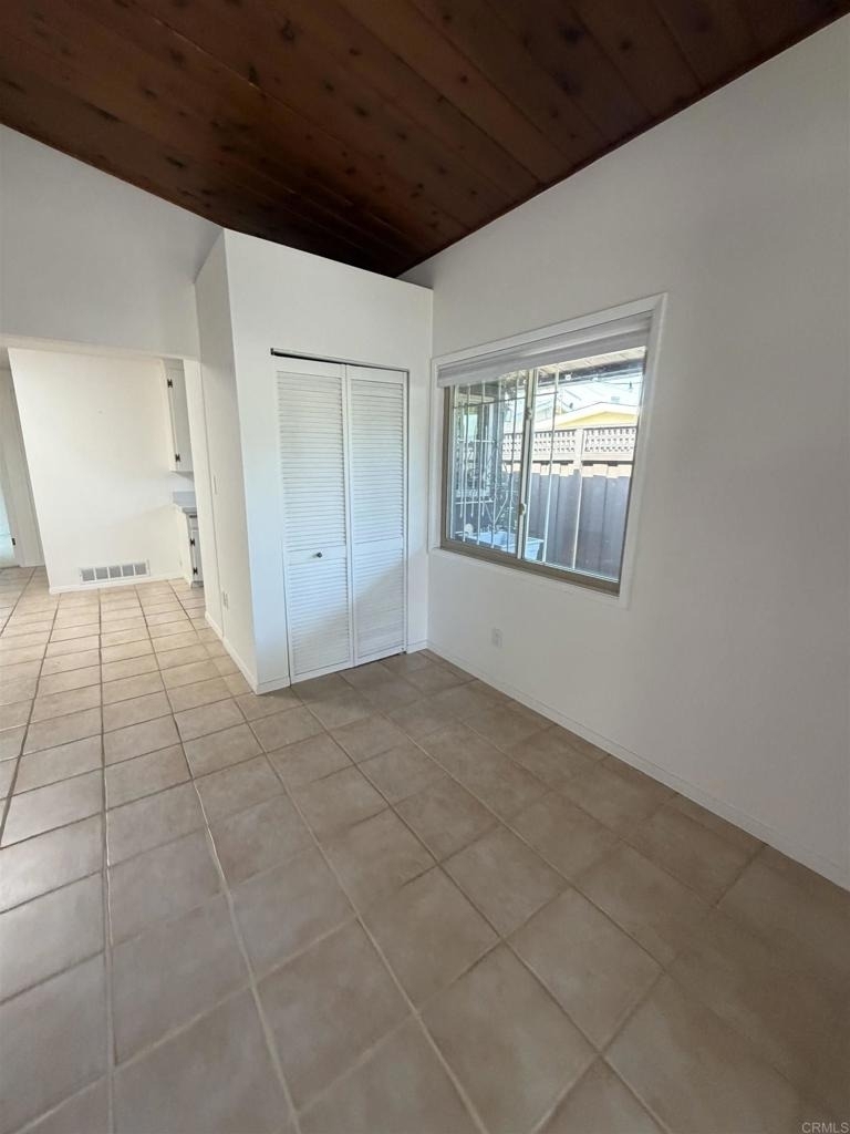1314 8th Street S - Photo 2
