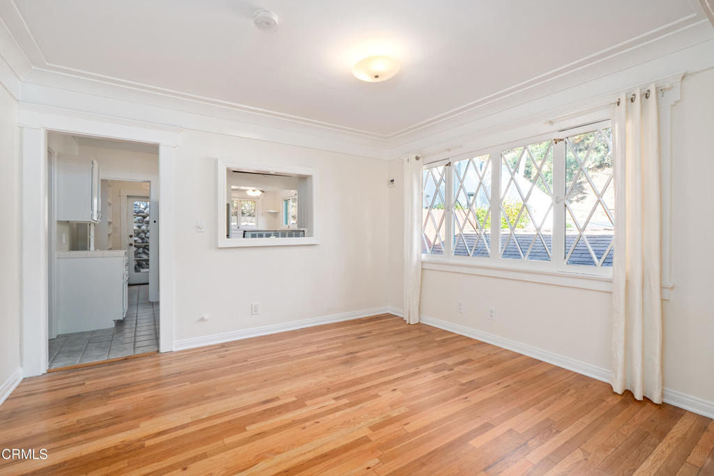 2024 Laurel Canyon Boulevard - Photo 6