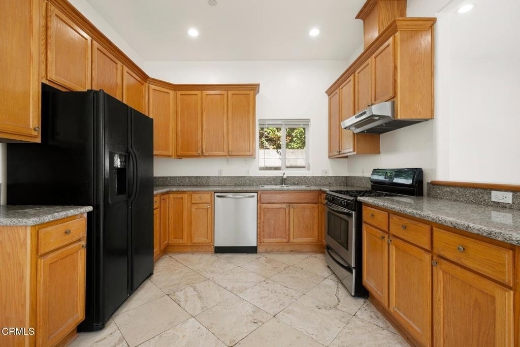 3211 Kenneth Drive - Photo 7
