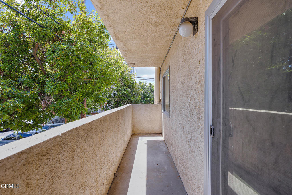 3762 Hughes Avenue - Photo 20