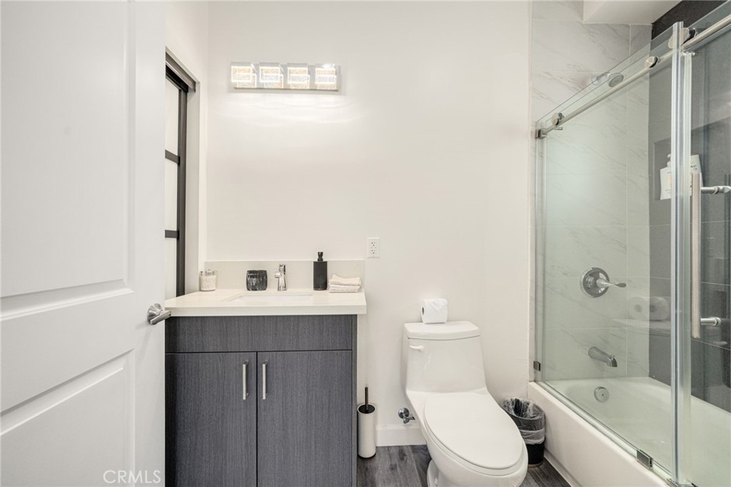 4410 Bowman - Photo 6