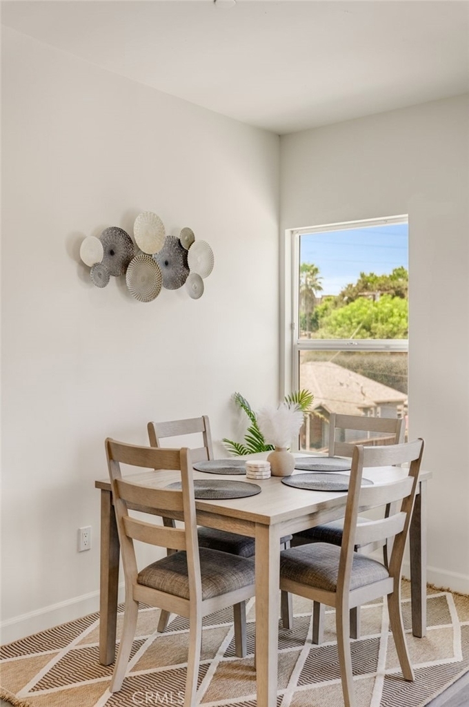4410 Bowman - Photo 3