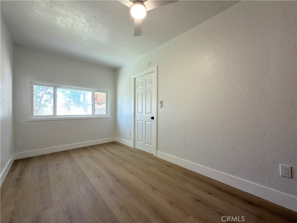 2315 Berry Street - Photo 6