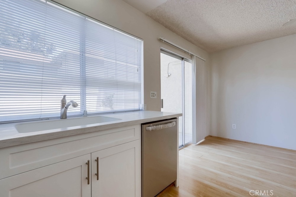 9502 Pettswood Dr - Photo 11