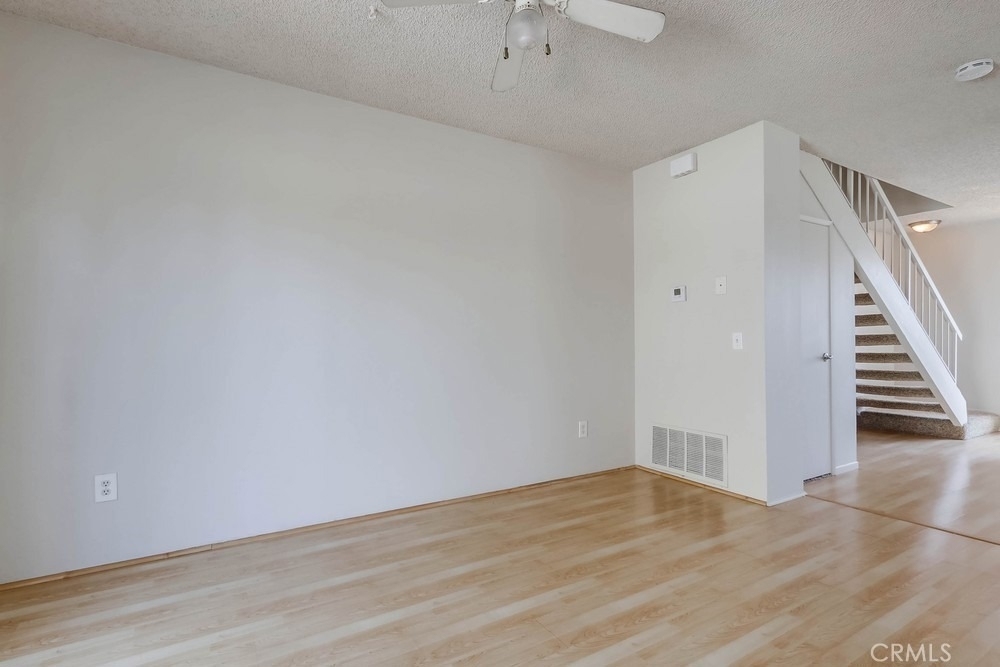 9502 Pettswood Dr - Photo 8