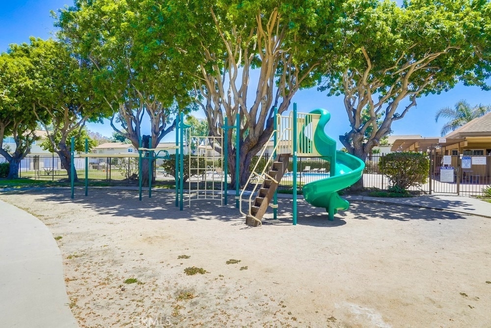 9502 Pettswood Dr - Photo 23