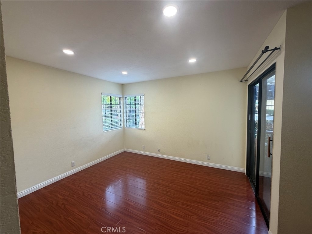 25611 Indian Hill - Photo 5