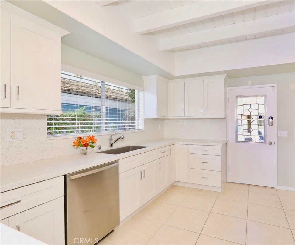 2824 Ocean Boulevard - Photo 12