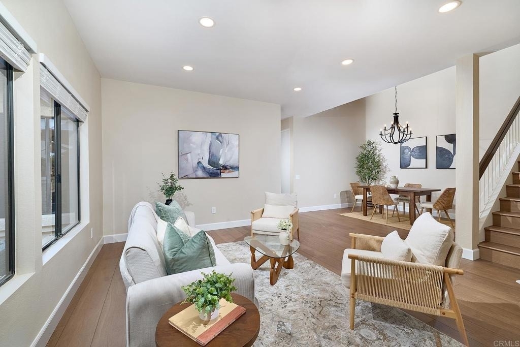 3045 Greenwich Street - Photo 2