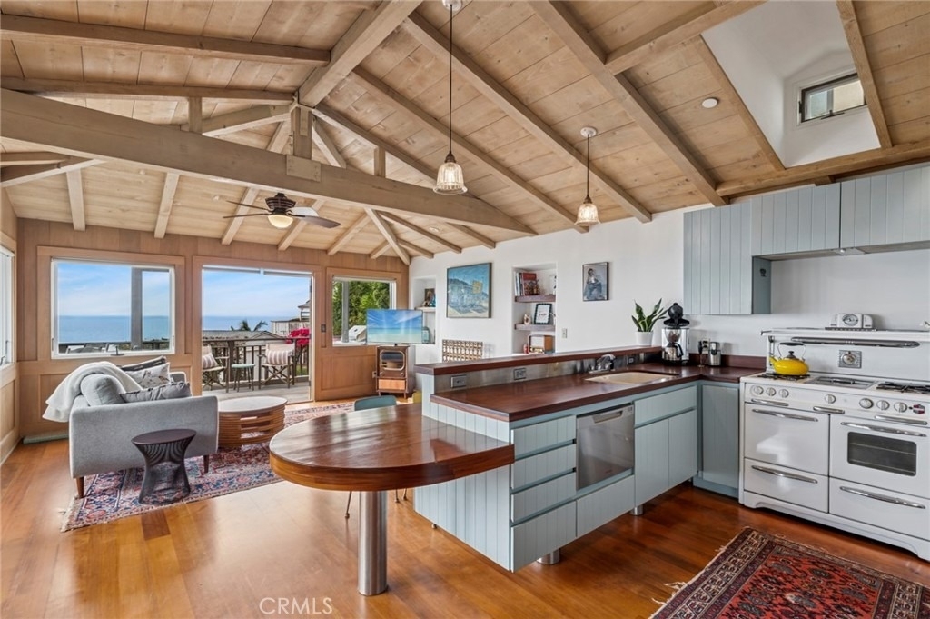 32036 Sunset - Photo 2