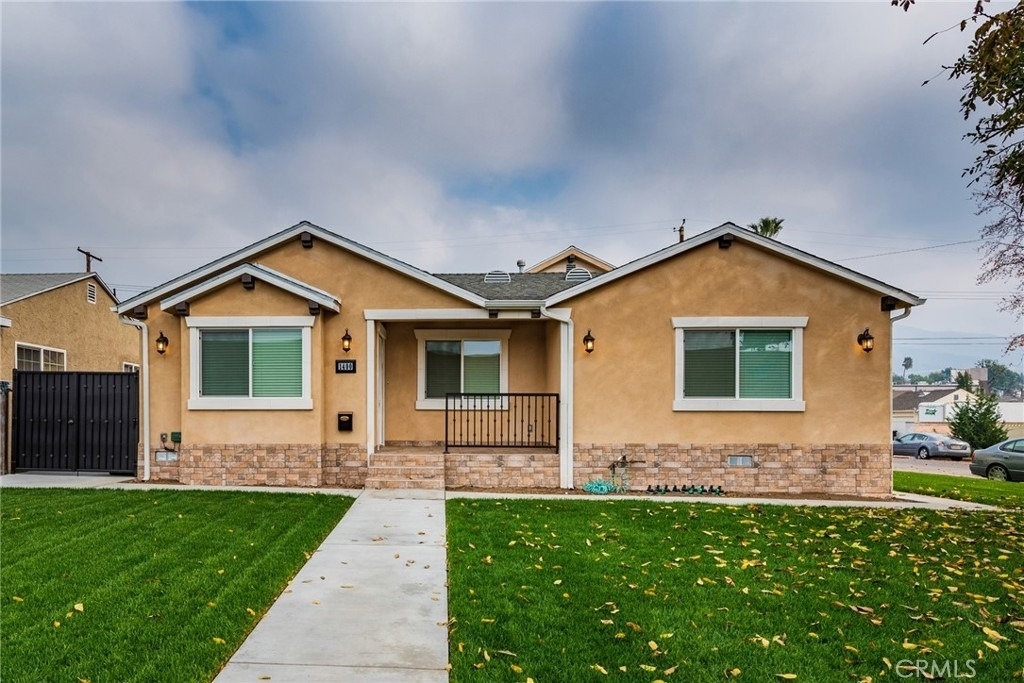 1400 Leland Way - Photo 1
