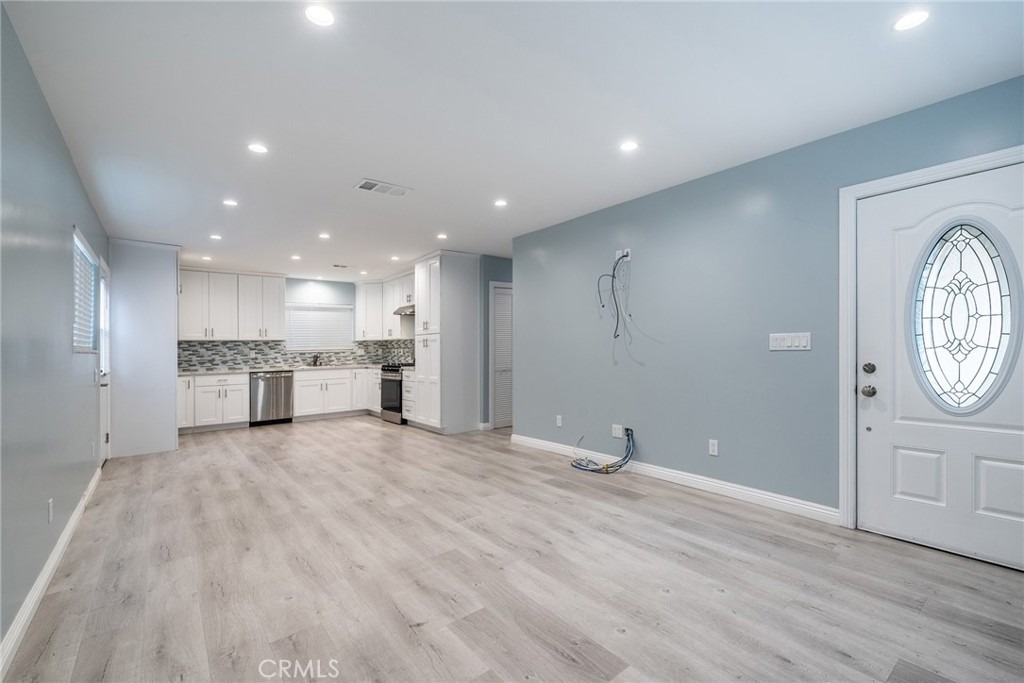 1400 Leland Way - Photo 5
