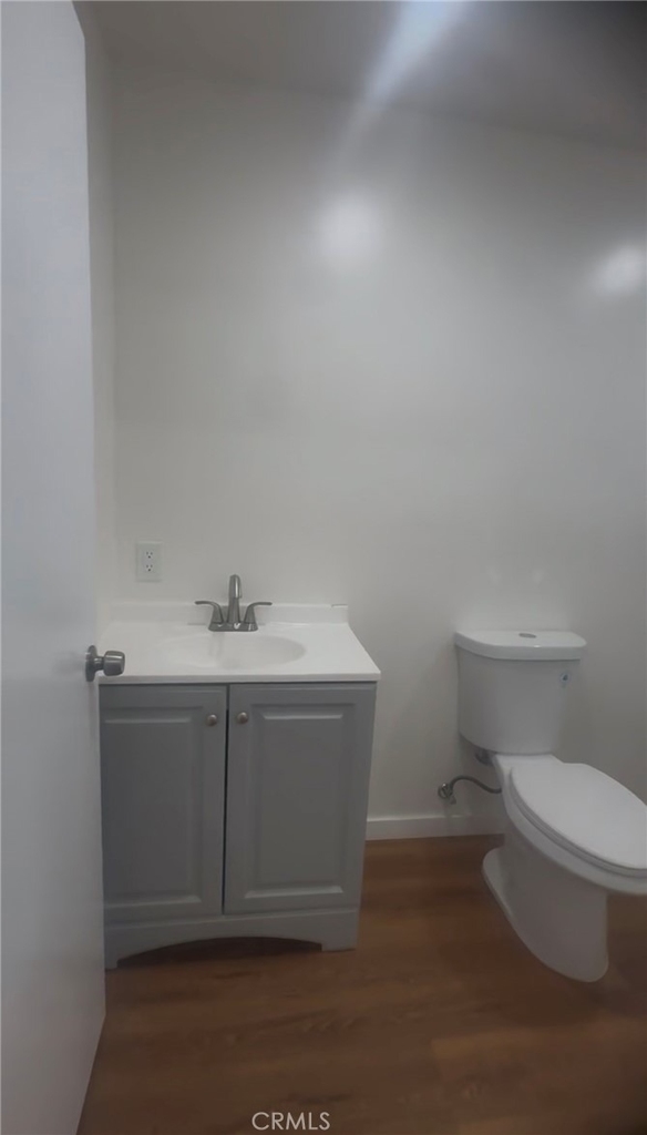 5567 Olive - Photo 3