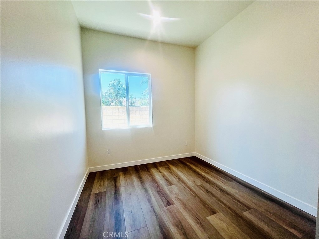 1704 E Vine Avenue - Photo 12
